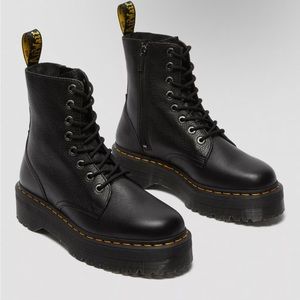 Dr. Martens Jadon platform boots